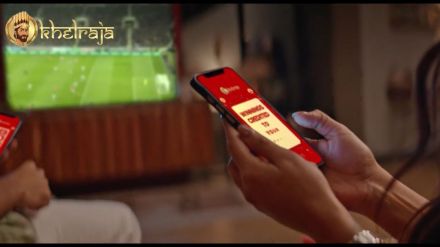 The campaign features actor Esha Gupta to promote the platform