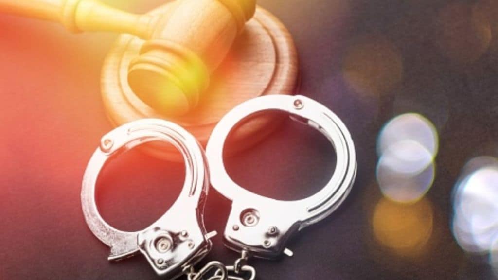 CBI arrests Additional Divisional Railway manager in graft case
