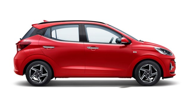 grand i10 nios side profile