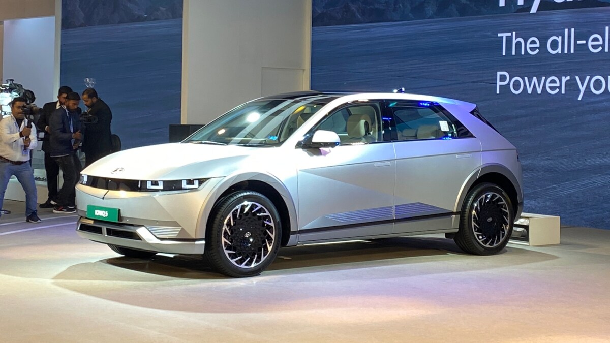 This EV is also equipped with V2L (vehicle-to-load) technology that allows the customers to power electrical appliances up to 3.6 kW from inside and outside the vehicle.