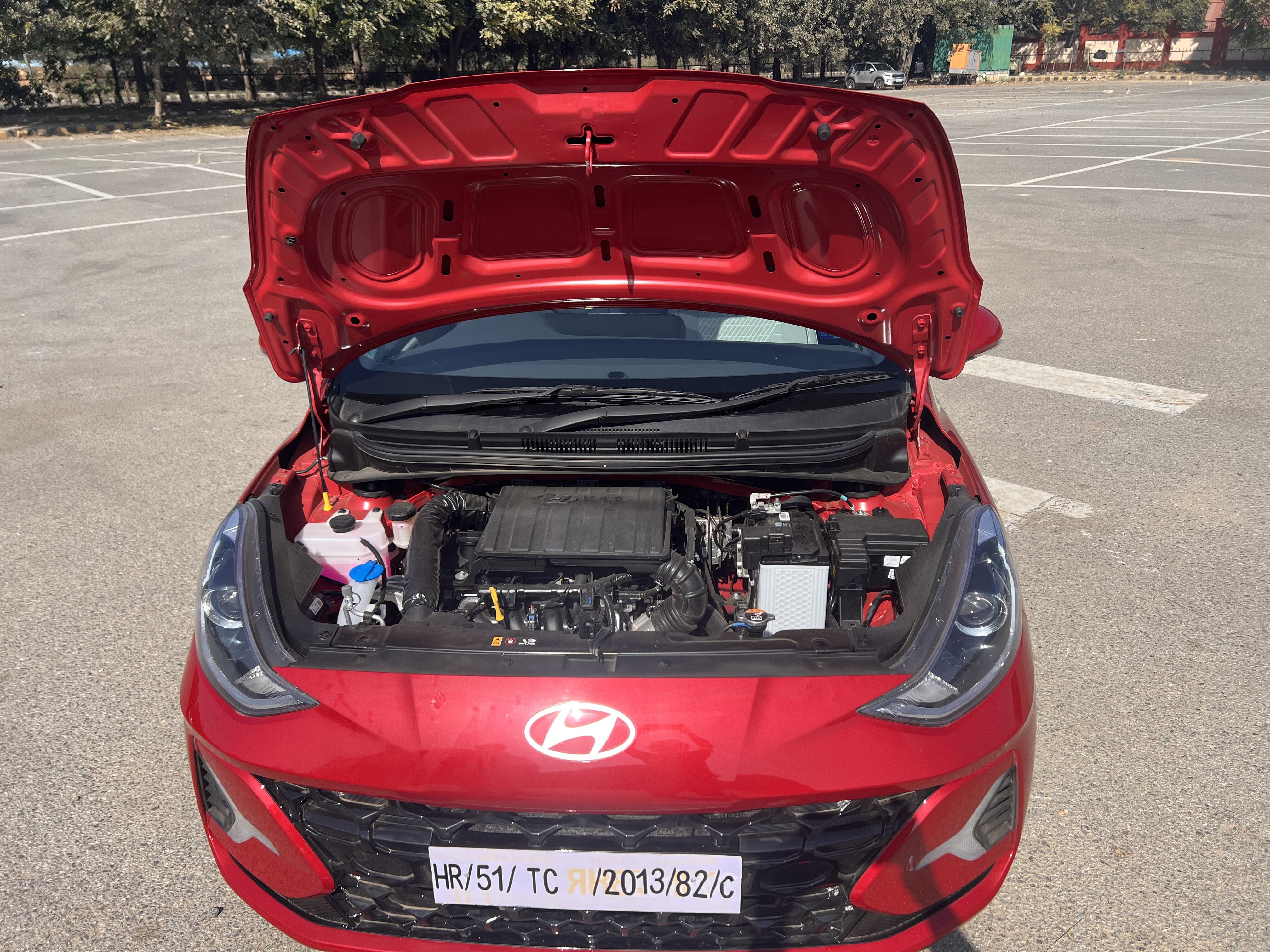 The Grand i10 Nios is now only available with the 1.2-litre petrol Kappa engine which has an output of 82bhp and 113.8 Nm of torque. It comes with two transmission options, a 5-speed manual and an AMT.