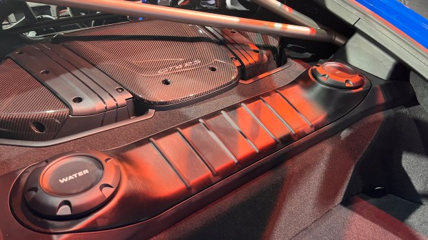 The 718 Cayman GT4 RS is getting power from the massive 4-litre naturally aspirated engine which is capable of churning out 493bhp and a peak torque of 450 Nm. These power figures are on the higher side if compared with the regular Cayman GT4 as it produces 80bhp and 20 Nm more power. Mated with a 7-speed dual-clutch automatic gearbox. According to Porsche it can sprint from 0-100kmph in just 3.4 seconds and has a claimed top speed of 315kmph.