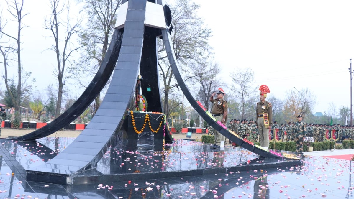 BSF forces foil recent smuggling attempt in J&K- A look at their achievements in 2022 BSF forces foil recent smuggling attempt in J&K- A look at their achievements in 2022