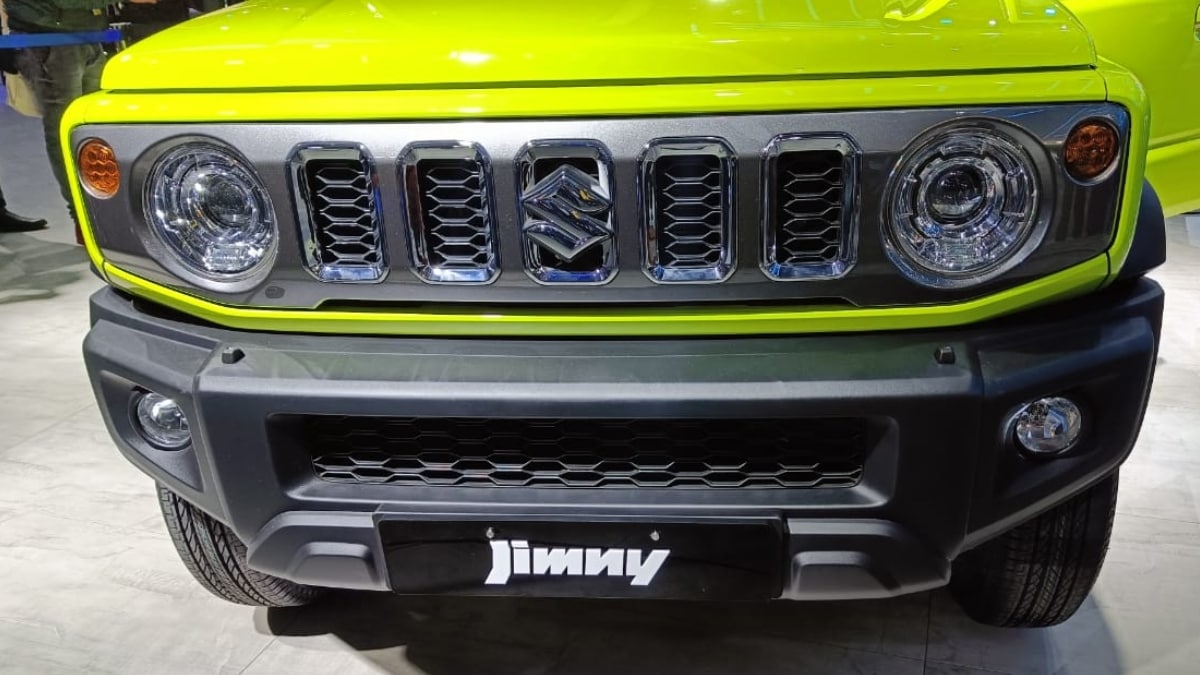 Being a proper off-roader, the Jimny gets body cladding all around. The SUV features an all-LED lighting system and there are headlamp washers as well.