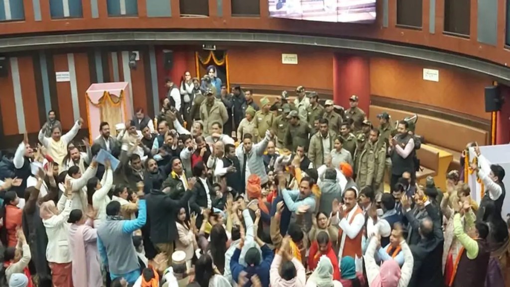 The Session began Tuesday amid tight security arrangements as members nominated by the Lt Governor took the oath before elected representatives