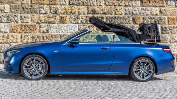 Mercedes-AMG E 53 Cabriolet side profile