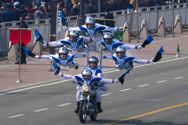 New Delhi: Indian Army Dare Devils perform during the full dress rehearsal of the Republic Day Parade 2023, at Kartavya Path in New Delhi, Monday, Jan. 23, 2023. (PTI Photo)