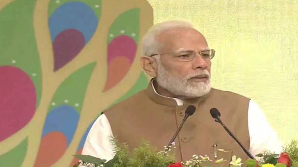 Pm modi at rojgar mela