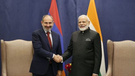 Prime Minister Nikol Pashinyan meets with India’s Prime Minister Narendra Modi