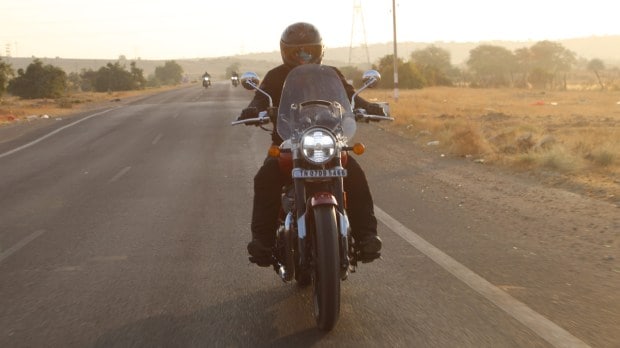Royal Enfield Super Meteor 650 LED headlight