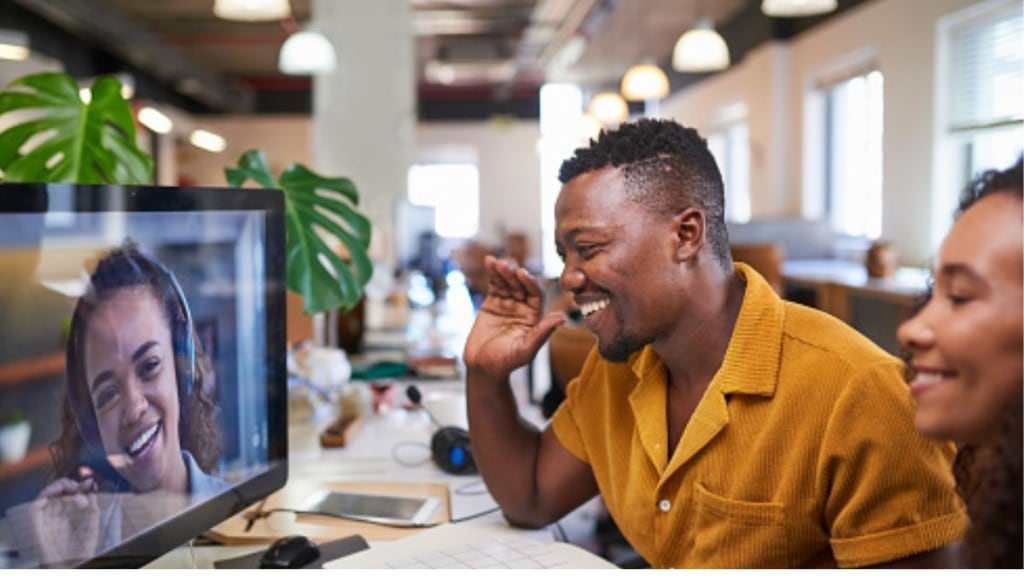 The hybrid workspace The hybrid workspace