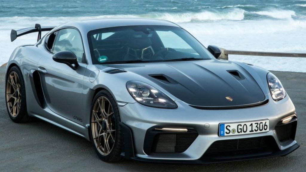 Porsche Cayman GT4 RS to officially debut in India on January 25