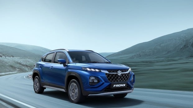 The Fronx is flaunting a tall stance and a muscular silhouette with square wheel arches. It features a Nexwave grille and an all-black front fascia.