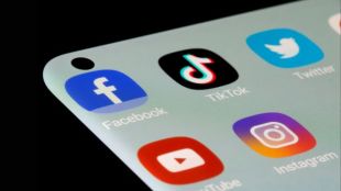 Social media buzz: Benedict, Barbara Walters, top 2022 searches