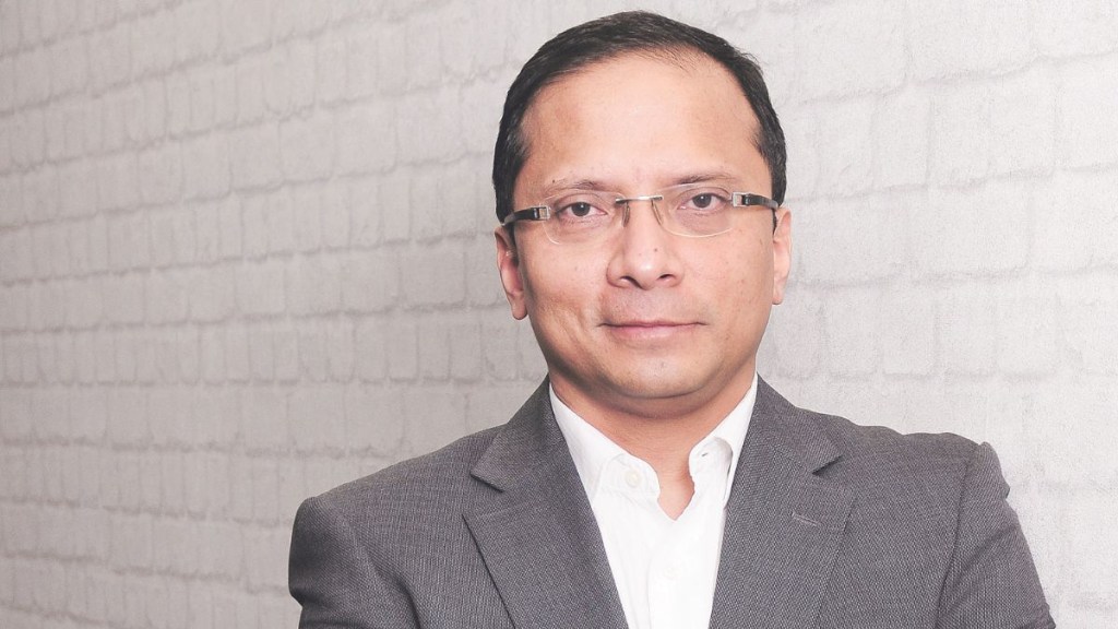 Storytelling that transcends media will stay in style Storytelling that transcends media will stay in style