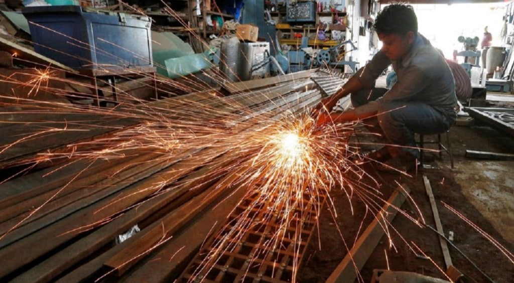 revenue, price hikes, financial results, automobiles sector, IT sector, capex allocations, construction, consumer discretionaries, operating margin, commodities, margin contraction, financial services