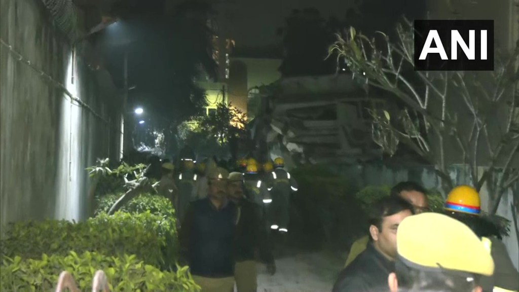 Uttar pradesh, building collapse