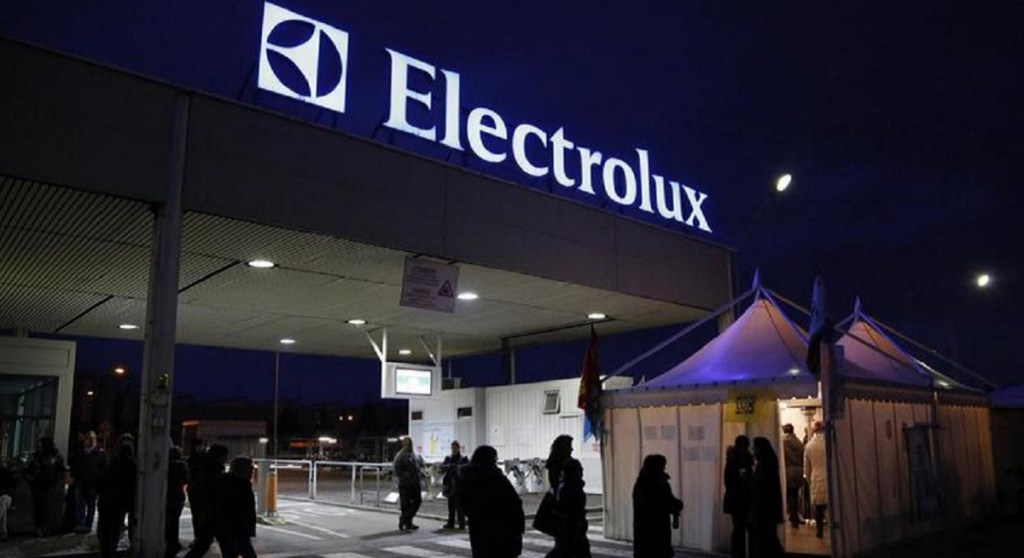 sales, high costs, weak demand, consumers, earnings decline, performance, losses, raw materials, product launch sales, high costs, weak demand, consumers, earnings decline, performance, losses, raw materials, product launch