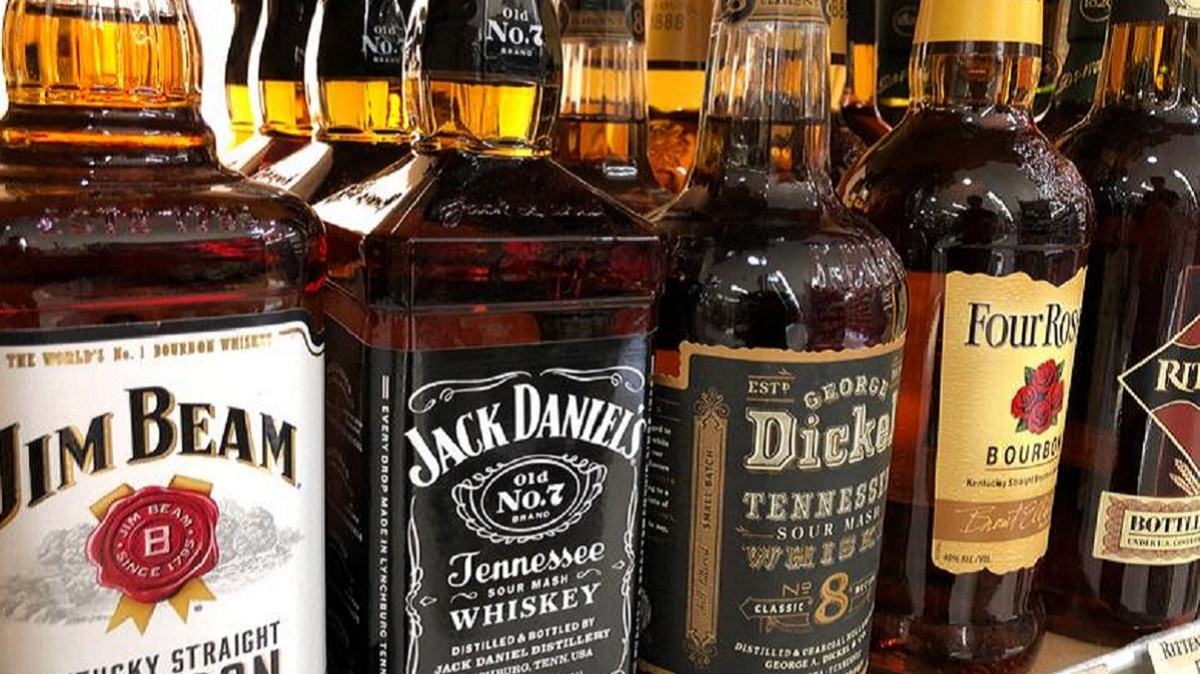 foreign liqor, liquor price, price hike, excise policy, license fee, bonded warehouse licenses, minimum guarantee quota, country made liquor, liquor lobby