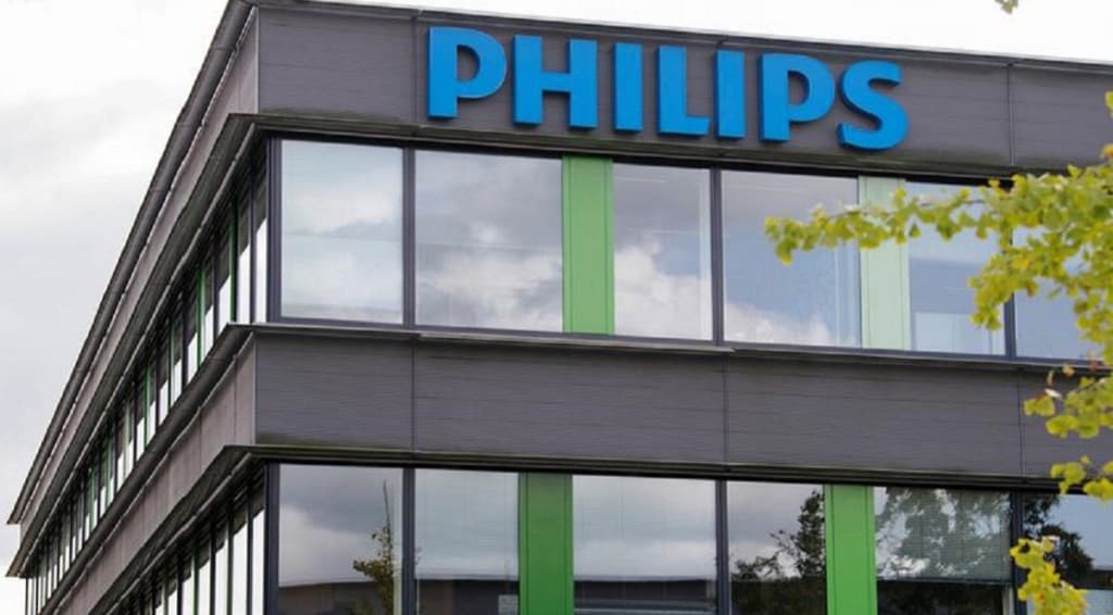 layoff, jobs, job cuts, reorganisation, Philips, profitability, product safety, economic conditions, technology, operational improvement, innovation, EBITA, component shortage, sales growth