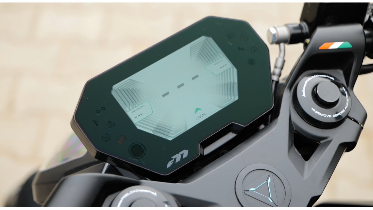 It gets a 5.0-inch TFT display, auto on/off headlamps, navigation with real-time traffic assists, geofencing as well as a lockdown mode to protect your bike from getting stolen.