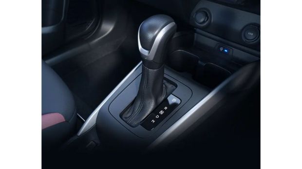 Gearbox options include a manual, AMT, and an automatic with paddle shifters.