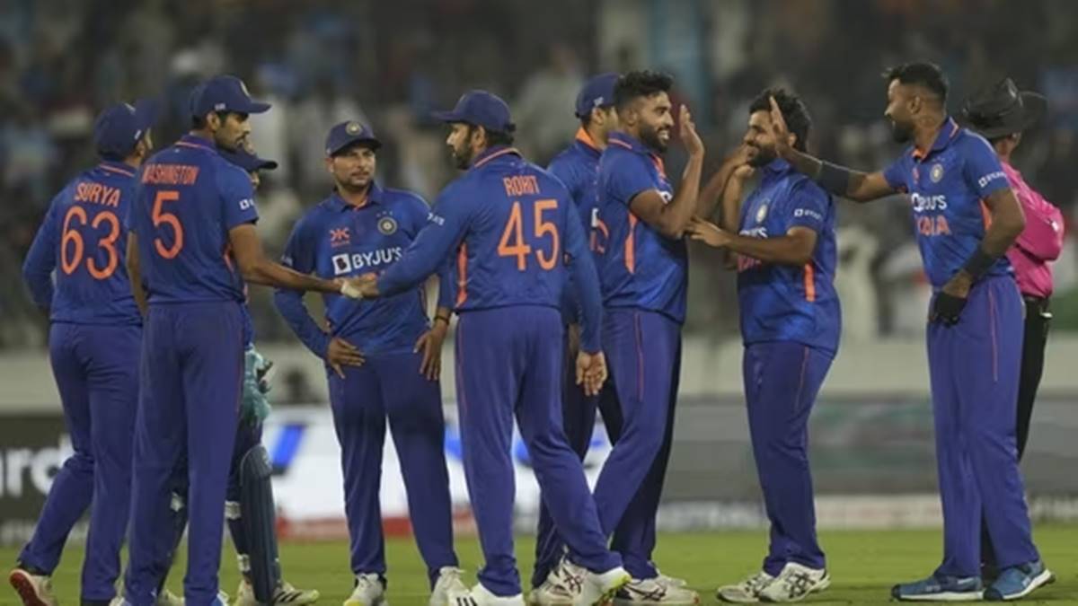 India beat New Zealand by 12 runs, take 1-0 lead - Sports News | The ...