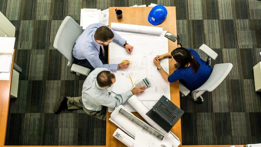 Q3 results, IT, Consumption Q3 results, IT, Consumption