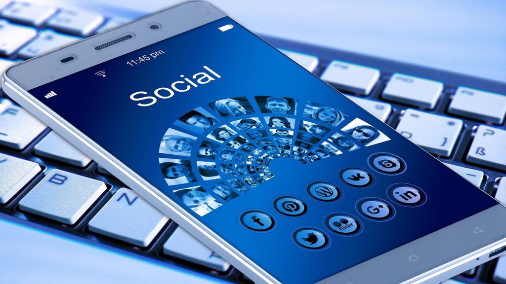 msme tech facebook, twitter, instagram, it rules, electronics ministry, social media regulation, self regulation, GAC