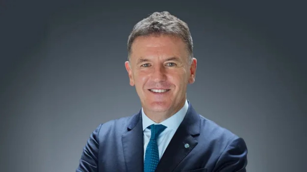 Job sector, job market Job sector, job market