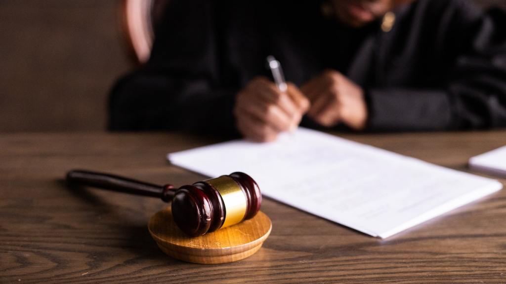 Supreme Court, Apex Court, MSME, SME, small business, MSMED Act 2006, SARFAESI Act 2002, secured assets, recoveries, facilitation council, securitisation, financial assets, security interest, property rights, buyers, taxes, cesses, IBC, MP state government, Insolvency and Bankruptcy Code