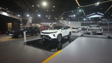Toyota says it could produce 10.6 million vehicles in 2023
