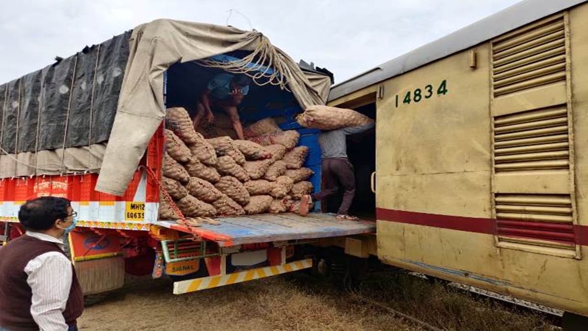 kisan rail, kisan rail yojana, kisan rail scheme, kisan rail route, kisan rail list, kisan rail service, kisan rail book, how to book kisan rail, kisan railway station, kisan rail loading, kisan rail product, Indian railways, kisan rail, kisan rail yojana, kisan rail scheme, kisan rail route, kisan rail list, kisan rail service, kisan rail book, how to book kisan rail, kisan railway station, kisan rail loading, kisan rail product, Indian railways,