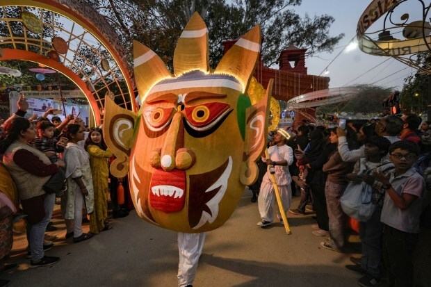 The 36th Surajkund International Crafts Mela in Faridabad occupies an important place on the international tourist calendar. Over million visitors including thousands of foreign tourists throng the mela every year. (PTI photo)