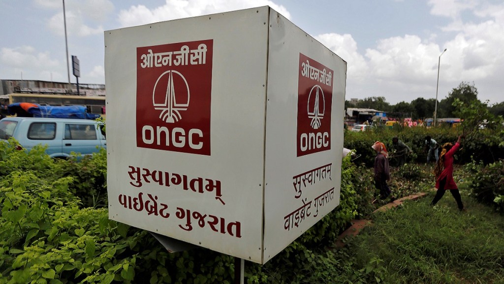 ONGC, Oil & Natural Gas Corporation, West Coast Mumbai, Mumbai offshore, ONGC to invest 2 billion dollars, mumbai high oil field, mumbai ongc offshore, ongc news