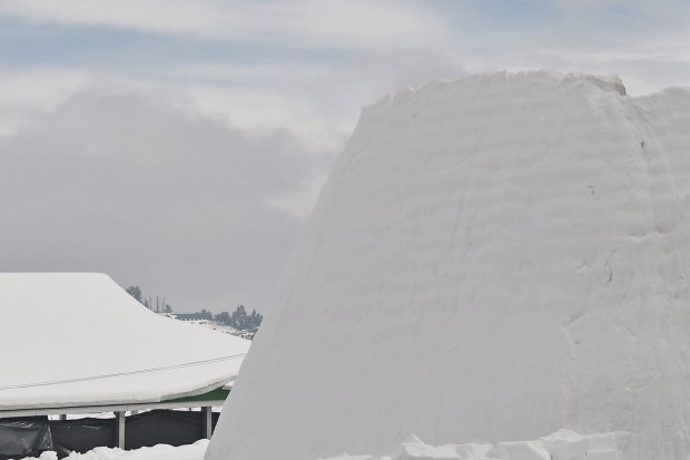 The constructed snow igloos in Gulmarg had caught the imagination of the tourists but due to insufficient snowfall this winter, the natural igloos could not be made. (ANI Image)