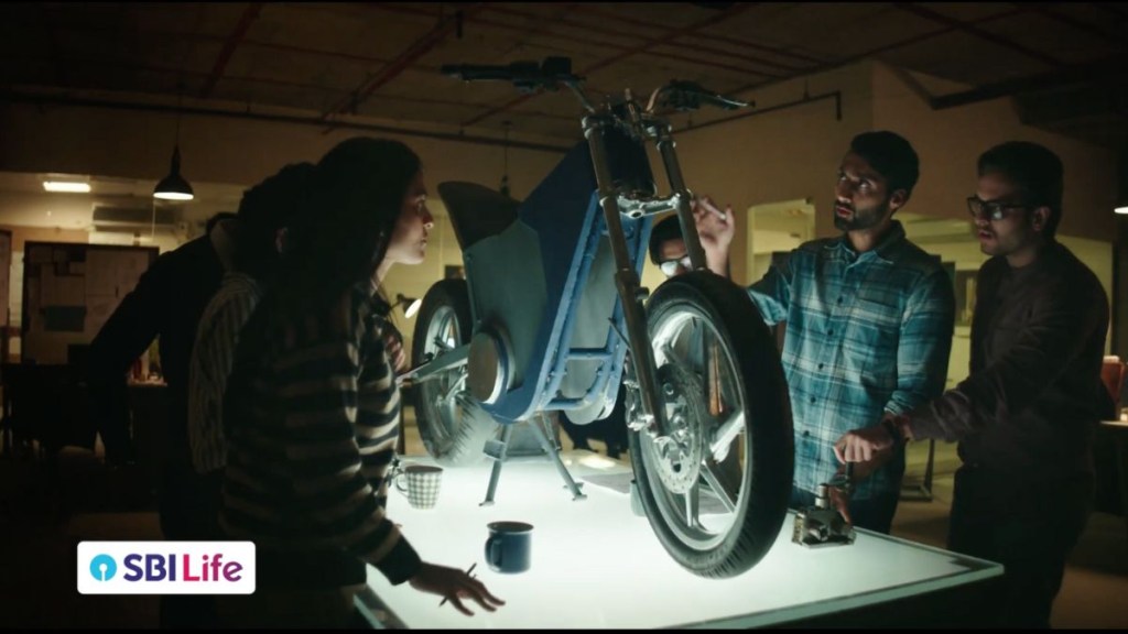 The film opens with a father narrating a story from his daughter’s point of view. The film opens with a father narrating a story from his daughter’s point of view.