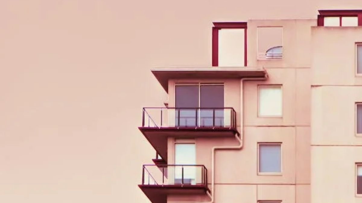 Can’t claim tax benefit on stamp duty paid on purchase of flat