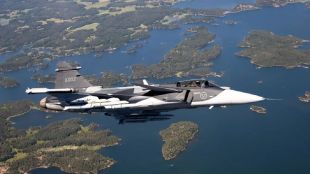 Saab pitches Gripen E, F for IAF’s MRFA contest; to start making Carl-Gustaf in India soon