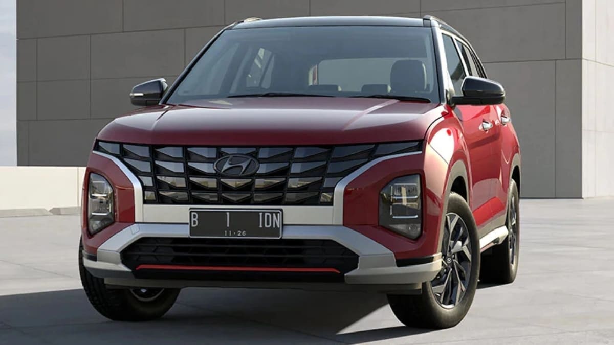 Hyundai recently updated the Creta SUV in India with RDE and E20-compliant engines. The company is also planning to launch the facelifted Creta by the end of this year. It will get Tucson-inspired styling and new features, including ADAS.