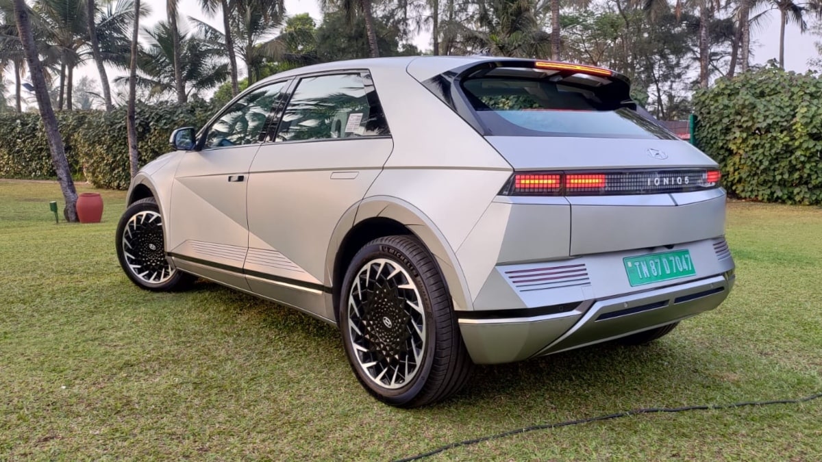 Bookings for the same are already open and deliveries are expected to commence soon. One can book the Hyundai Ioniq 5 online on the company’s official website for a token amount of Rs 1 lakh.