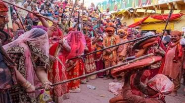 Lathmar Holi