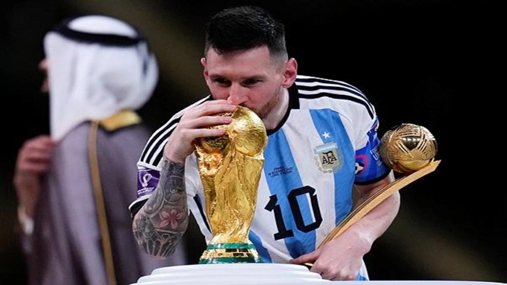 Back in 2007, Messi made his debut at the FIFA awards