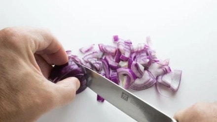 Onion prices will stay depressed till mid-March Experts Onion prices will stay depressed till mid-March Experts