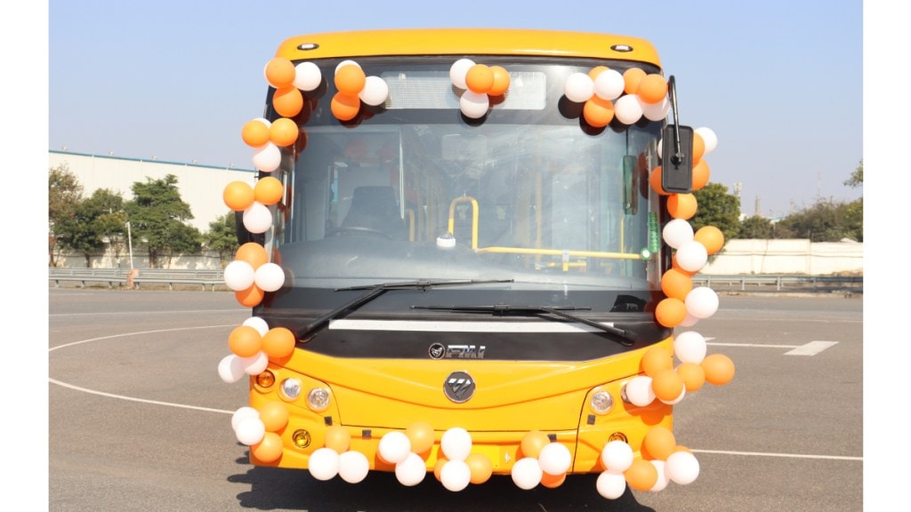PMI 1,000th e-bus