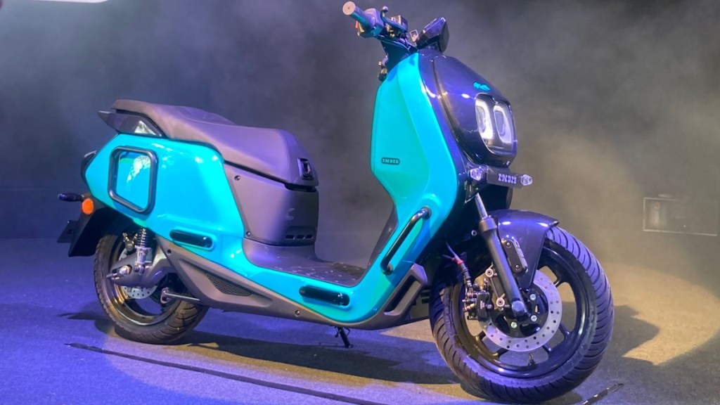 River electric scooter