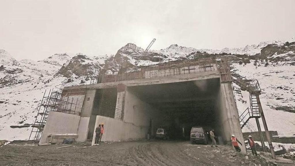  If the route involves tunnelling or drilling, a detailed assessment of its possible impacts on the existing structures and the terrain