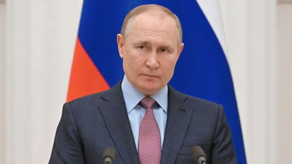 Russia exits the START Treaty. International security is on a slippery slope Expert Russia exits the START Treaty. International security is on a slippery slope Expert
