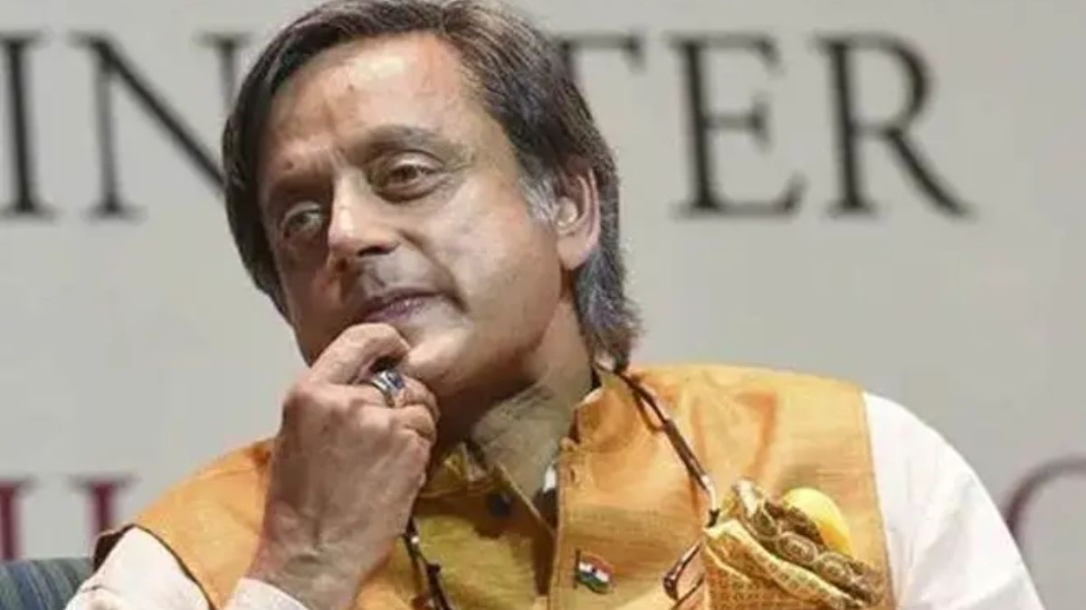 Senior Congress leader Shashi Tharoor