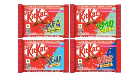 The packs also have a QR code which allows consumers to use Whatsapp to send personalized messages.